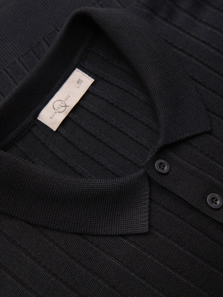 PAVADINIMAS: Vyriški juodi slim fit polo marškinėliai