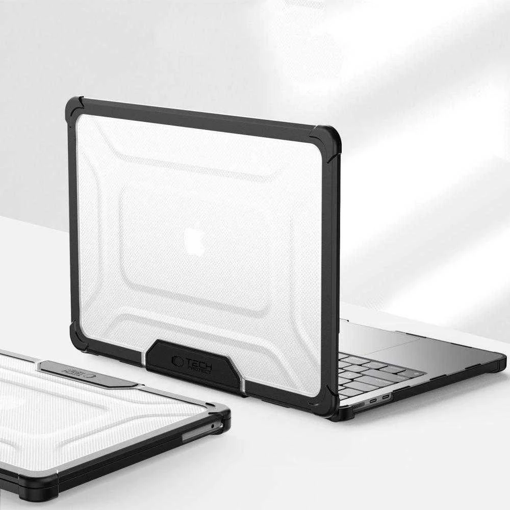„Tech-Protect SmartShell Pro“ dėklas, skirtas „MacBook Air 13“ (2023–2025 M2 / M3 / M4) – skaidrus ir juodas