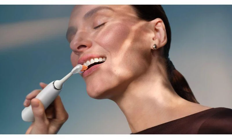 Elektrinis dantų šepetėlis Philips Sonicare DiamondClean 9000 su programėle | HX9911/19 | Baltas