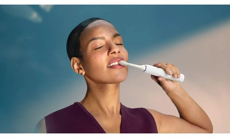Elektrinis dantų šepetėlis Philips Sonicare DiamondClean 9000 su programėle | HX9911/19 | Baltas