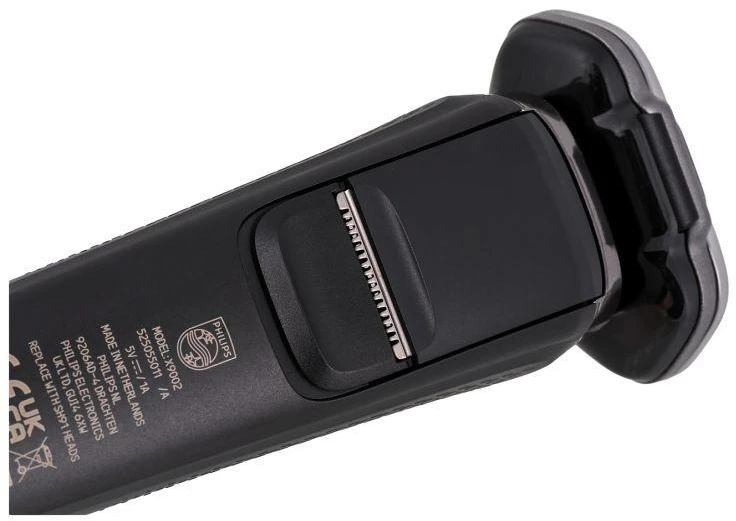 Philips i9000 drėgno ir sauso skutimo elektrinis skustuvas su „SkinIQ“ | X9002/10