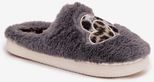 Pilkos jaukios moteriškos šlepetės su širdelėmis Step in style