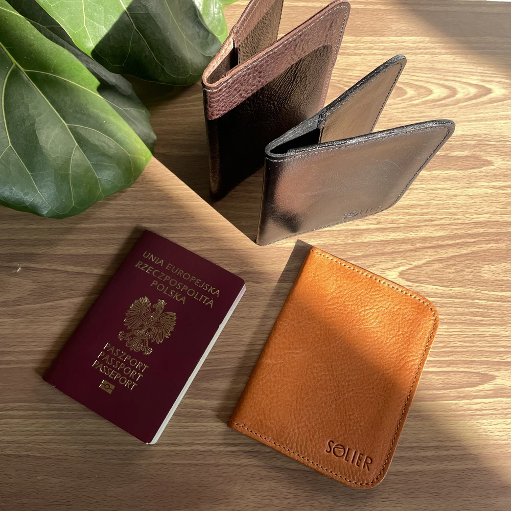 Solier Accessories Piniginė vyrams / passport holder SOLIER SW07