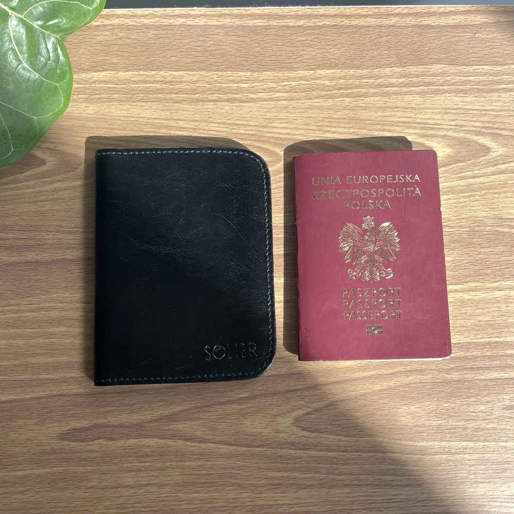 Solier Accessories Piniginė vyrams / passport holder SOLIER SW07