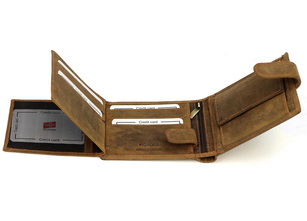 Piniginė vyrams Wild L895-005