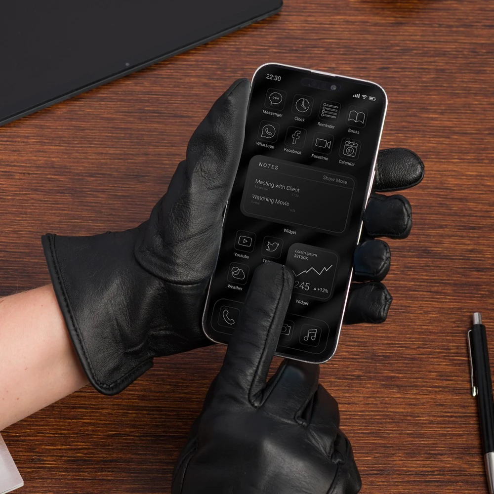 Pirštinės skórzane moterims juoda polar touch finger na dotyk BELTIMORE K40