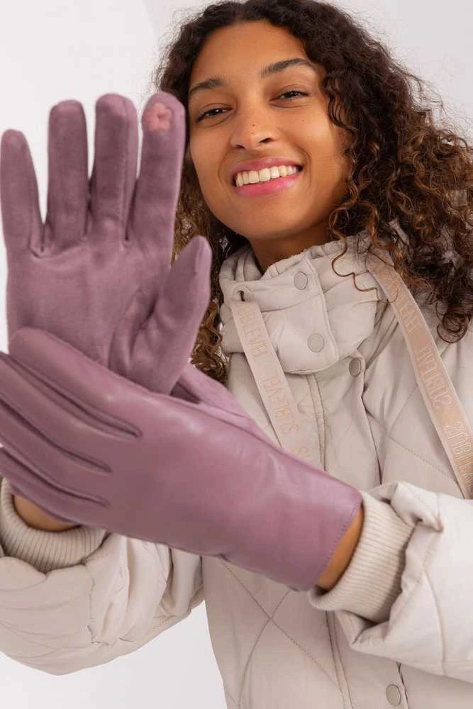 Pirštinės violetinės spalvos