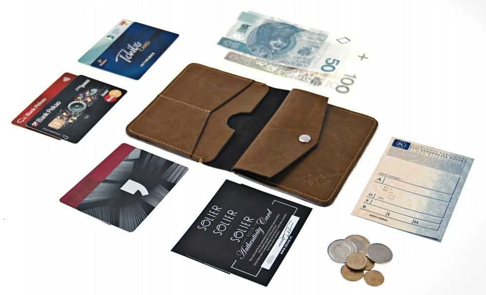 Solier Accessories Piniginė vyrams su skyriumi monetoms SOLIER SW15 SLIM - šviesiai ruda