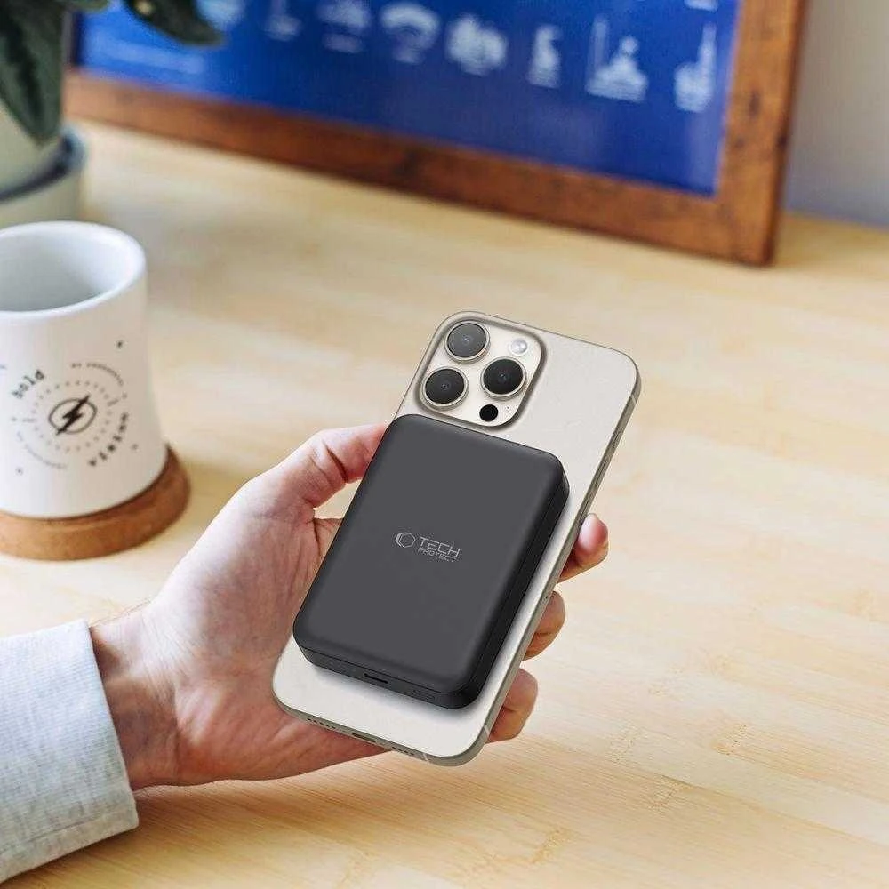 Tech-Protect LifeMag PB11 Powerbank su MagSafe 10000mAh 15W USB-C port – juodos spalvos + USB-C kabelis
