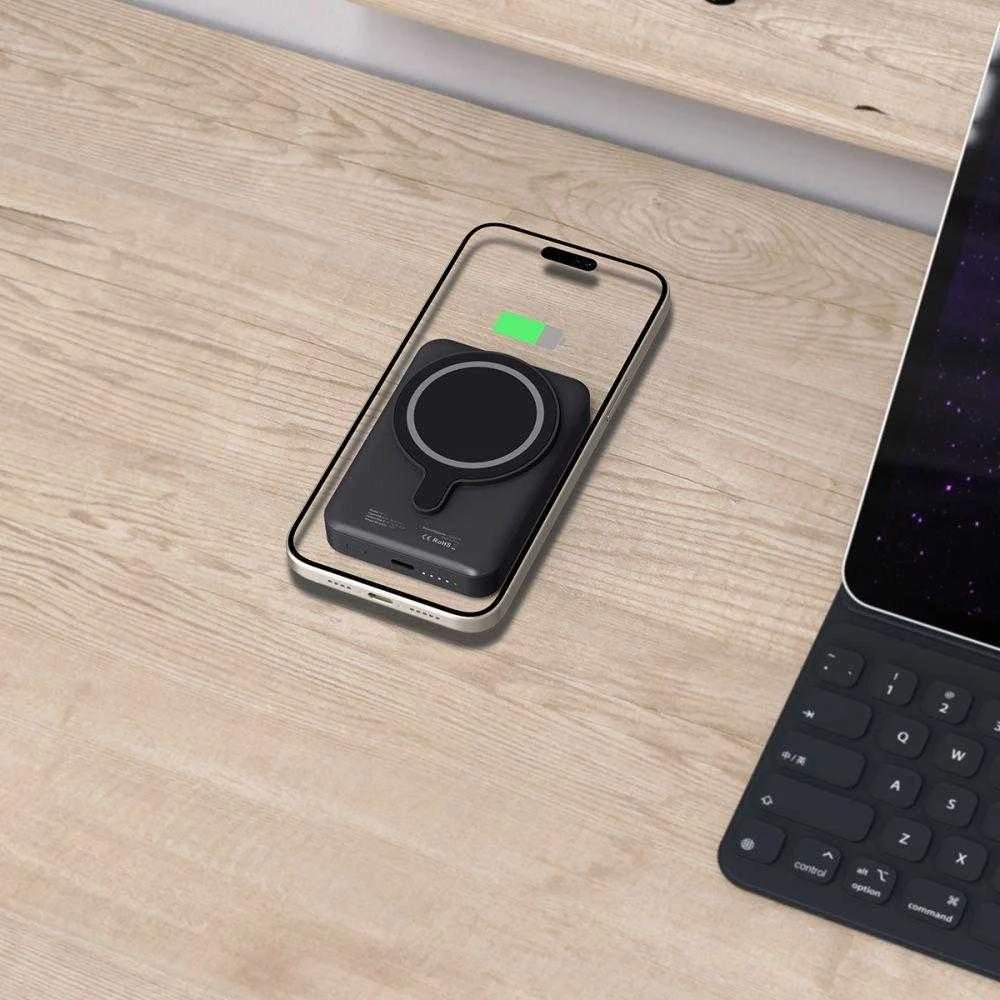 Tech-Protect LifeMag PB11 Powerbank su MagSafe 10000mAh 15W USB-C port – juodos spalvos + USB-C kabelis