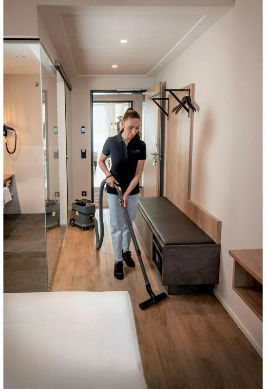 Sauso valymo dulkių siurblys Kärcher T 15/1 HEPA 15 l 585 W (1.355-307.0) Antracitas