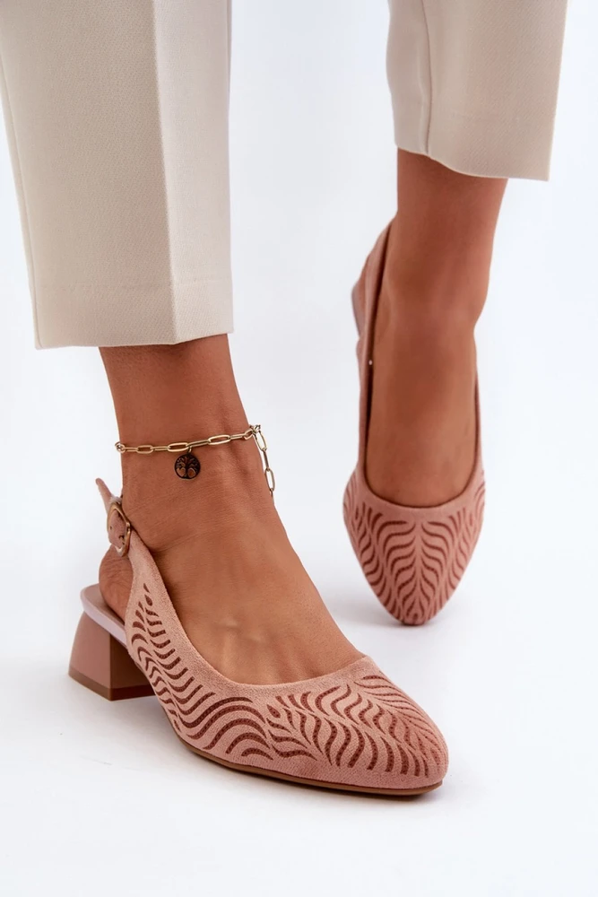 Pudros spalvos aukštakulnės basutės su išpjovomis Step in style
