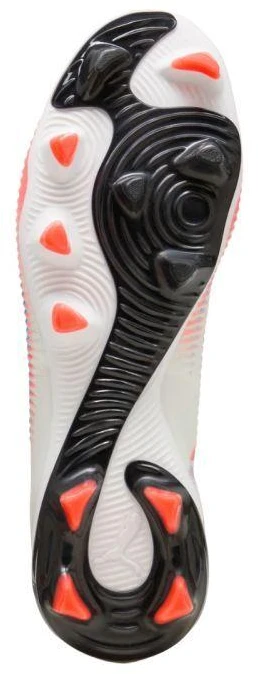Puma Future 8 Match Low FG/AG M 108599 01 futbolo batai