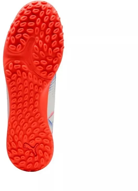 Puma Future 8 Play TT 108605 01 futbolo bateliai