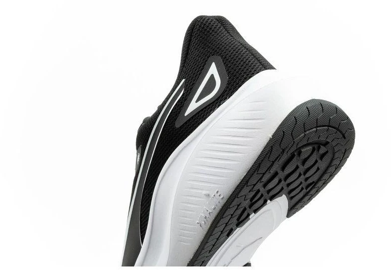 Puma Skyrocket Lite vyriški sportiniai bateliai, lengvi ir patogūs, juodi.