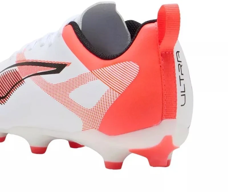 Puma Ultra 5 Match+ FG/AG M 108162 01 futbolo batai