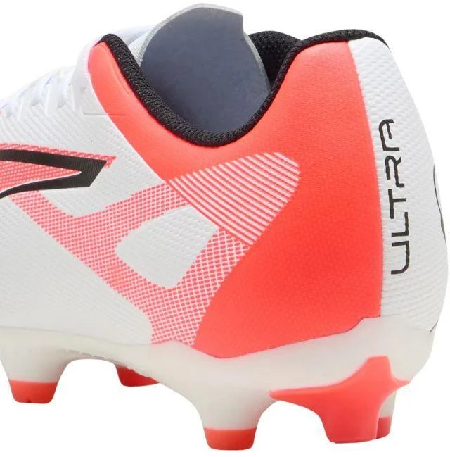 Puma Ultra 5 Play FG/AG M 108169 01 futbolo batai