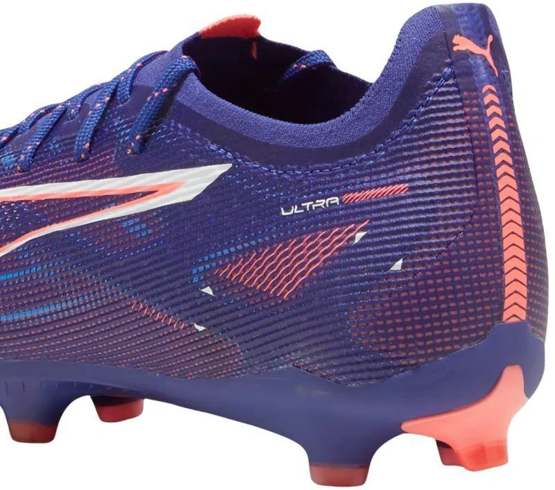 Puma Ultra 5 Pro FG/AG 107685 01 futbolo bateliai