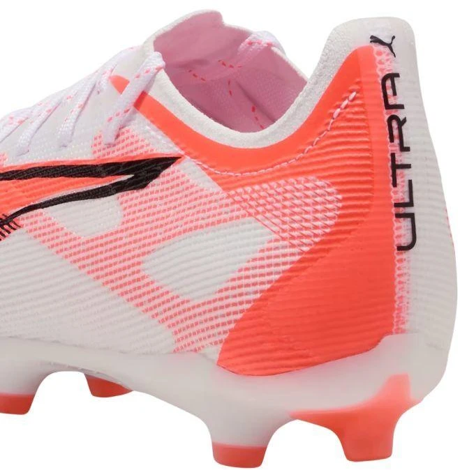 Puma Ultra 5 Pro FG/AG M 108161 01 futbolo batai