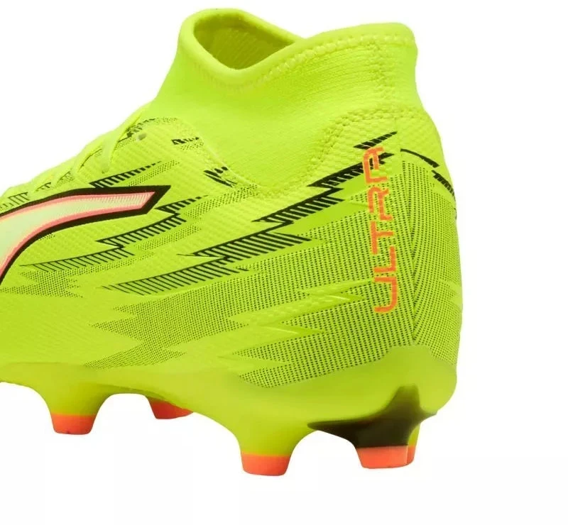 Puma Ultra 6 Play+ FG/AG 108707 01 futbolo bateliai
