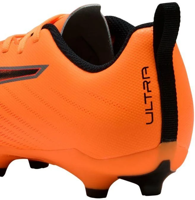 Puma Ultra 6 Play FG/AG Heat Fire Jr 108533 03 Futbolo Bateliai