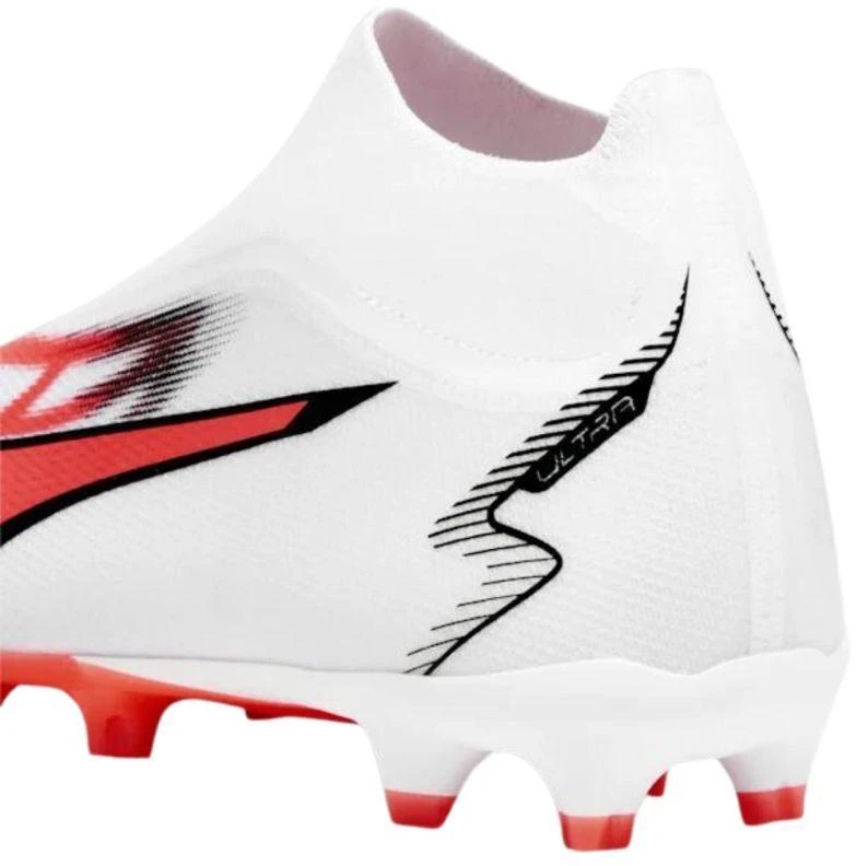 Puma Ultra Match+ LL FG/AG M 107511 01 futbolo bateliai