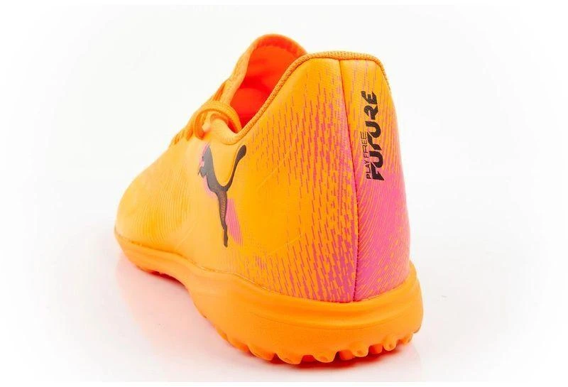 Puma vyriški sportiniai futbolo bateliai Future 8 Play TT dirbtinės vejos oranžiniai