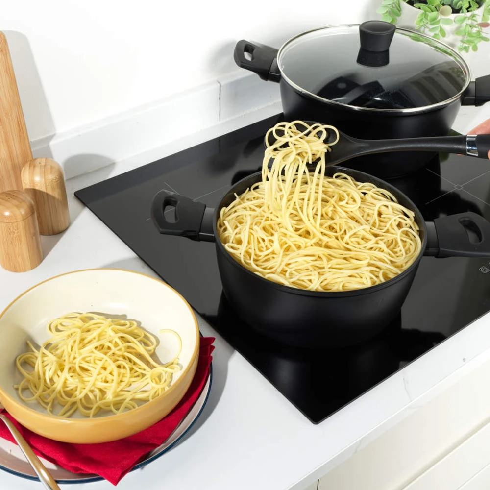 Puodas su keramine nelimpančia danga Russell Hobbs Verde, 24 cm