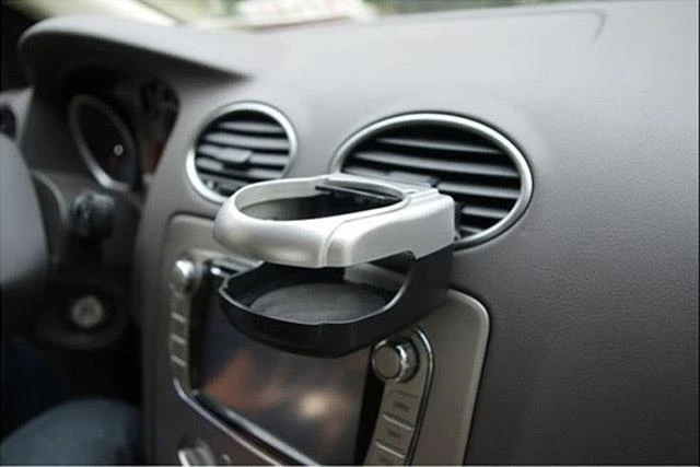 AP6 Puodelio laikiklis automobiliui