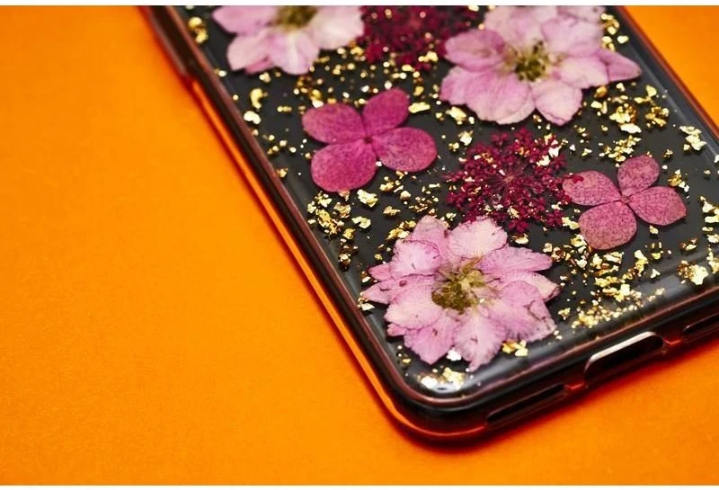 PURO Glam Hippie Chic Cover - dėklas skirtas Apple iPhone XR real žalias flower petals