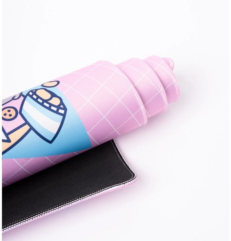 Kilimėlis Pusheen - Mata žaidimams / na biurko XXL