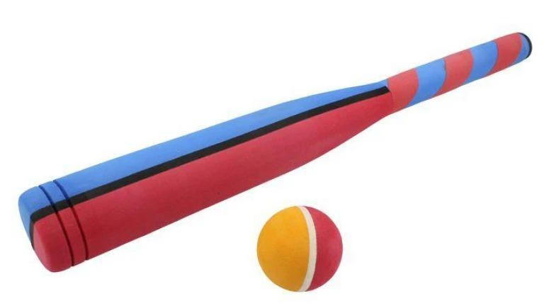 Putplastinė beisbolo lazda su kamuoliuku