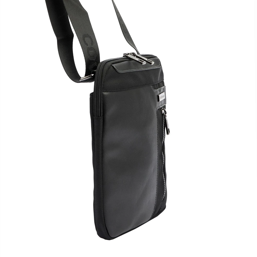 Rankinė vyrams Coveri World CW2263