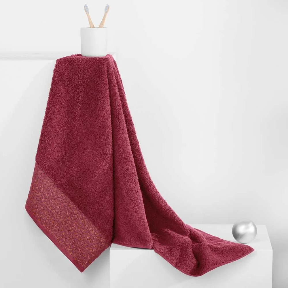 DecoKing Rankšluostis 50 × 90 cm, vyšninės spalvos ANDREA