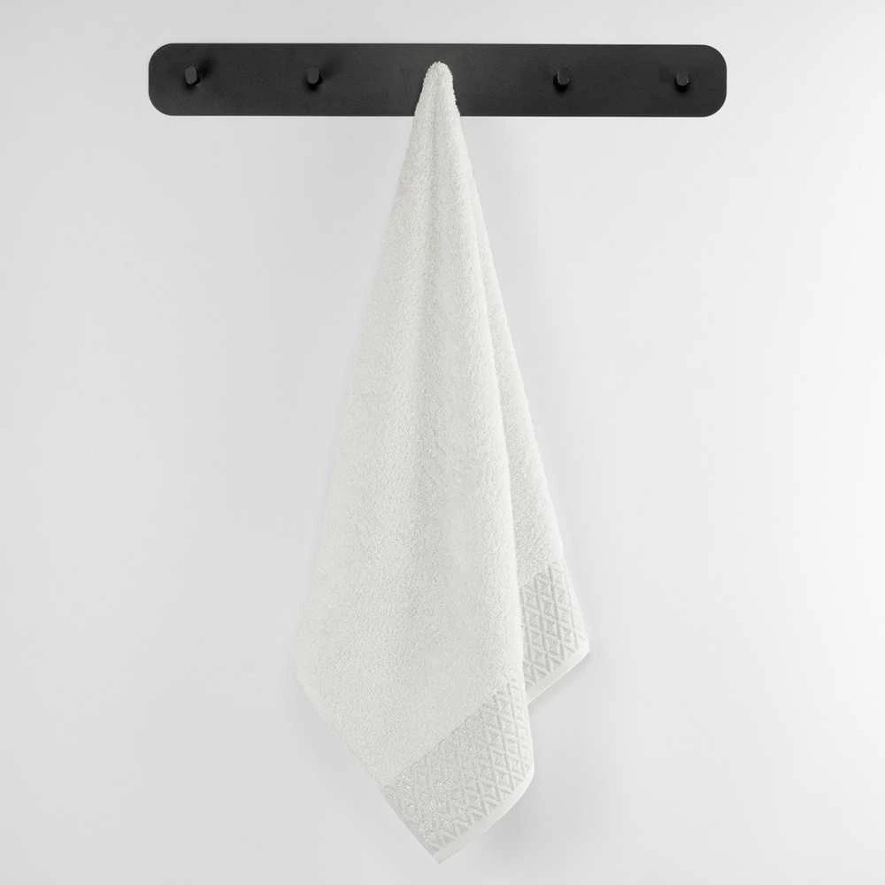 DecoKing Rankšluostis 70 × 140 cm, baltos spalvos ANDREA