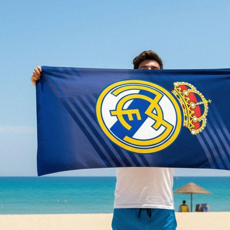 CERDÁ Real Madrid rankšluostis 70x140 cm paplūdimio rankšluostis Jr 2200010482