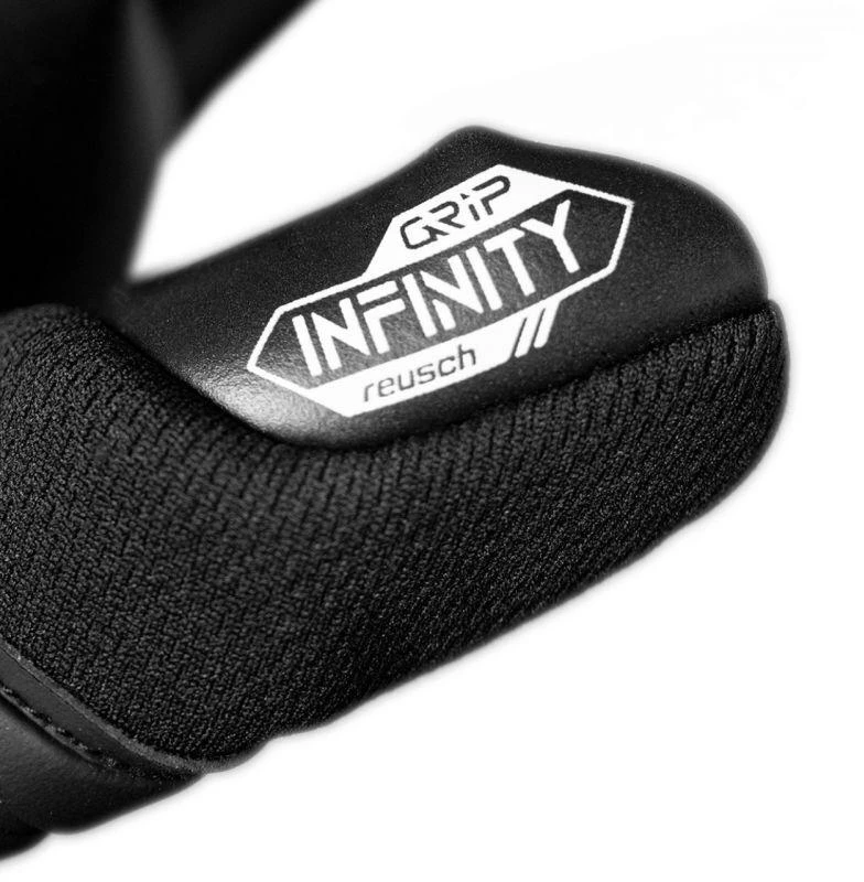Reusch Attrakt Freegel Infinity 5570735 7700 vartininko pirštinės