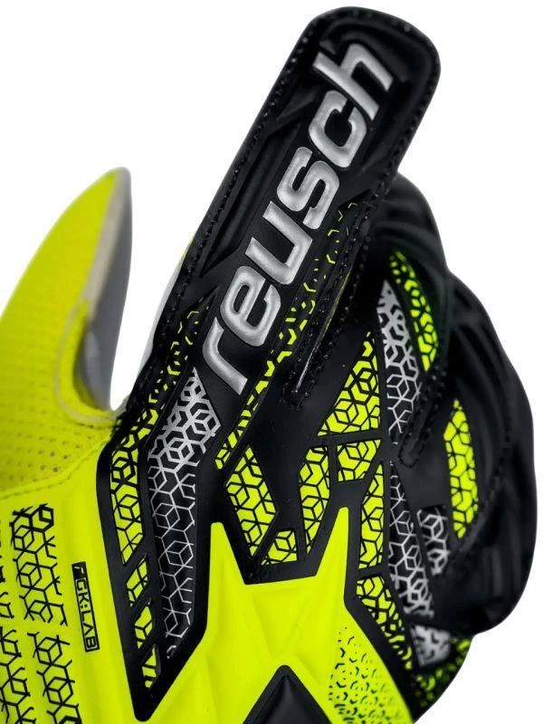 Reusch Attrakt Solid Jr 5572515 2014 Vartininko pirštinės