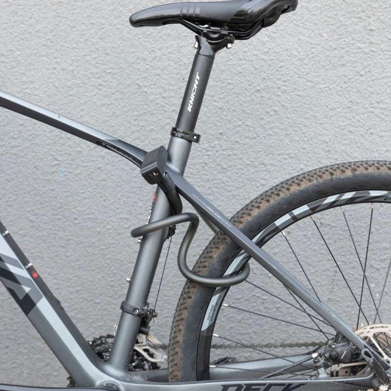 Rockbros dviračio užraktas 100cm + 2 raktai