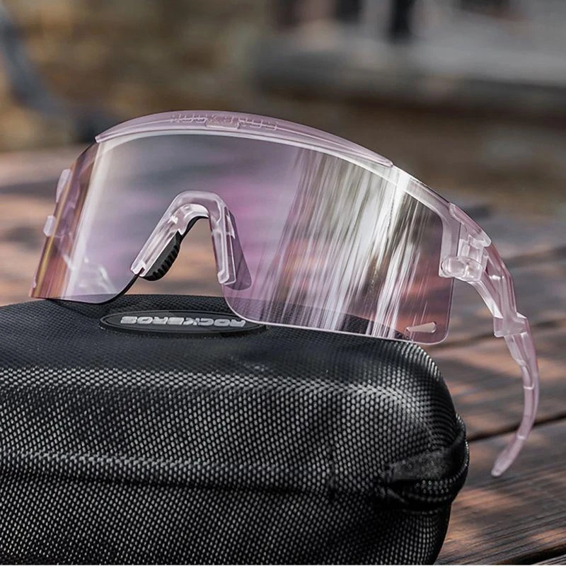 Rockbros dviratininko akiniai su fotochrominiais lęšiais, apsauga nuo UV spindulių ir korekcinių lęšių rėmeliu, skaidrūs - violetiniai