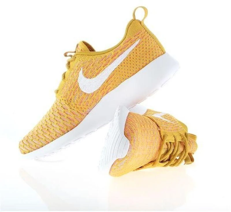 Rosherun Flyknit W batai 704927-700 Nike