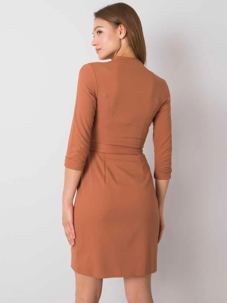 Ruda moteriška suknelė