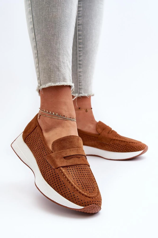 Rudos mokasinai su platforma Step in style