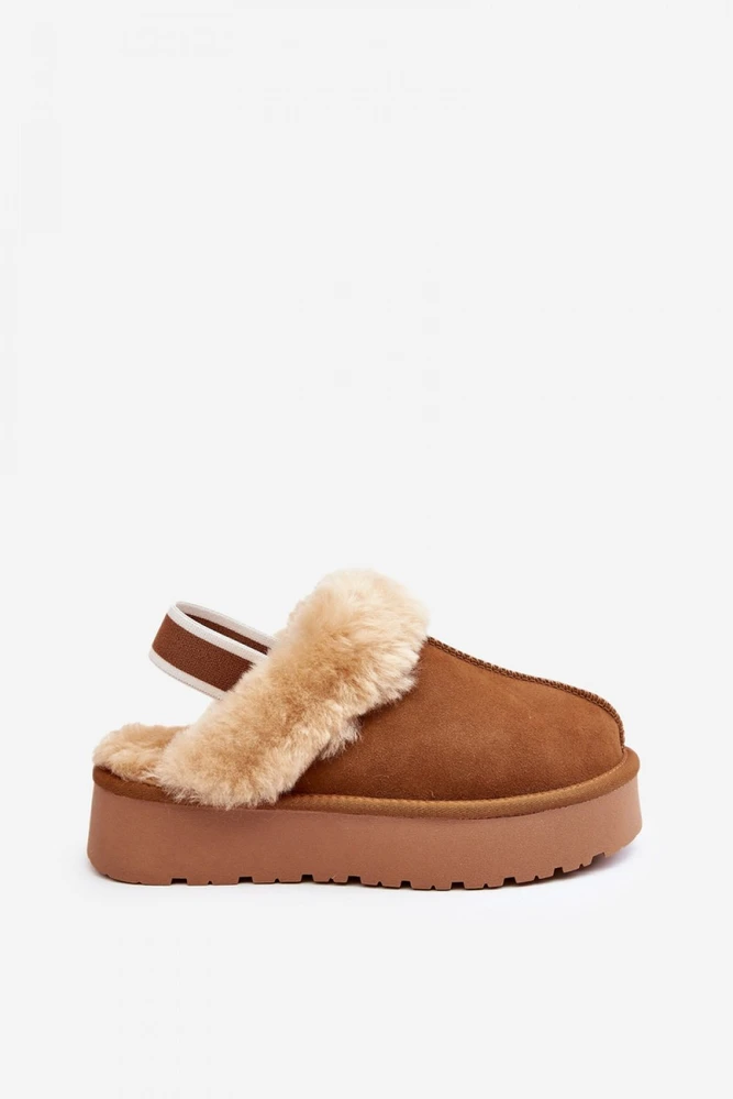 Rudos moteriškos šlepetės su platforma Step in style