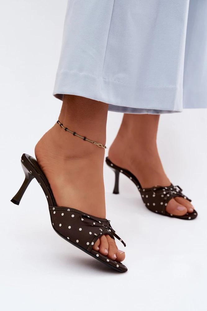 Rudos taškuotos basutės su kulnu Step in style