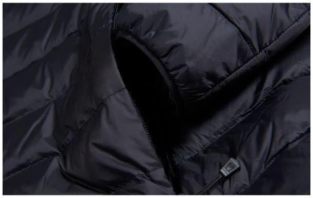 SAIL RACING W Purškiklis Down Hood Jacket - Juoda