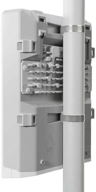 Šakotuvas MikroTik netPower 16P L2/L3 Gigabit Ethernet (10/100/1000) su PoE palaikymu, balta