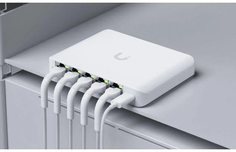 Šakotuvas Valdomas 5 prievadų 1/2.5G „Ubiquiti“ „UniFi Flex Mini“ 2.5G komutatorius (USW-Flex-2.5G-5-EU)