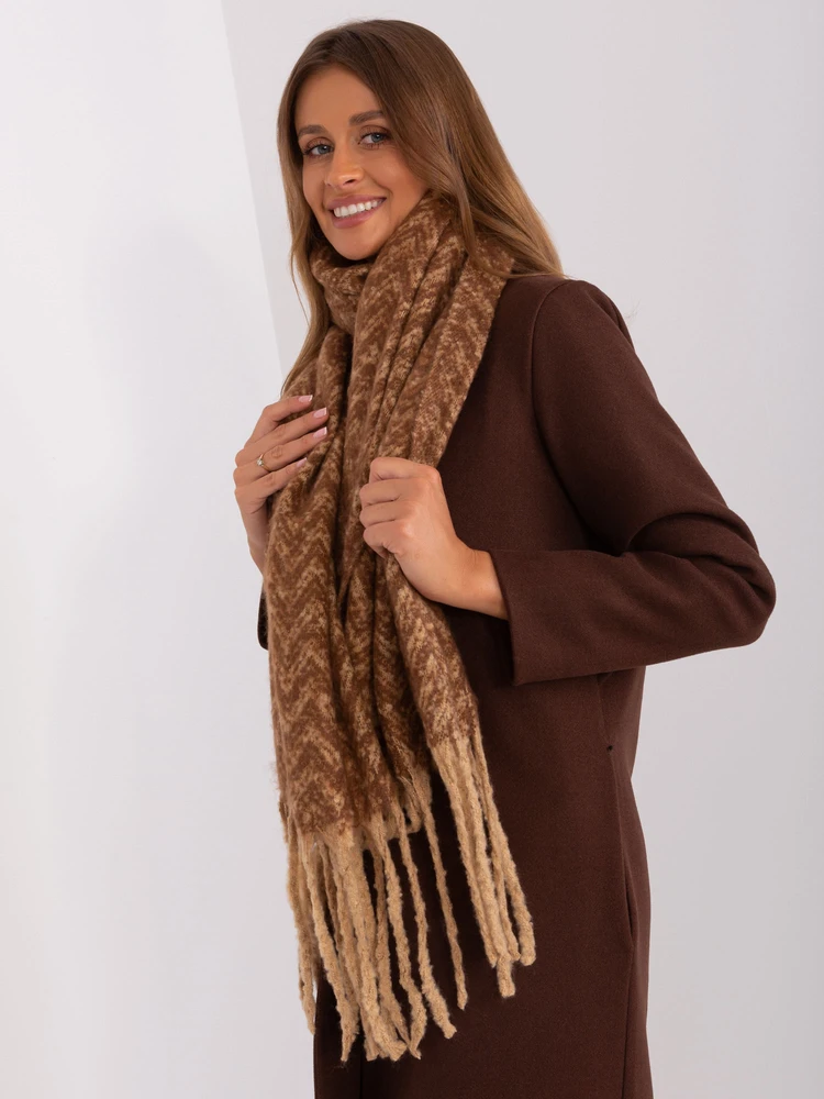 Šalikas-AT-SZ-23125.75-kupranugaris