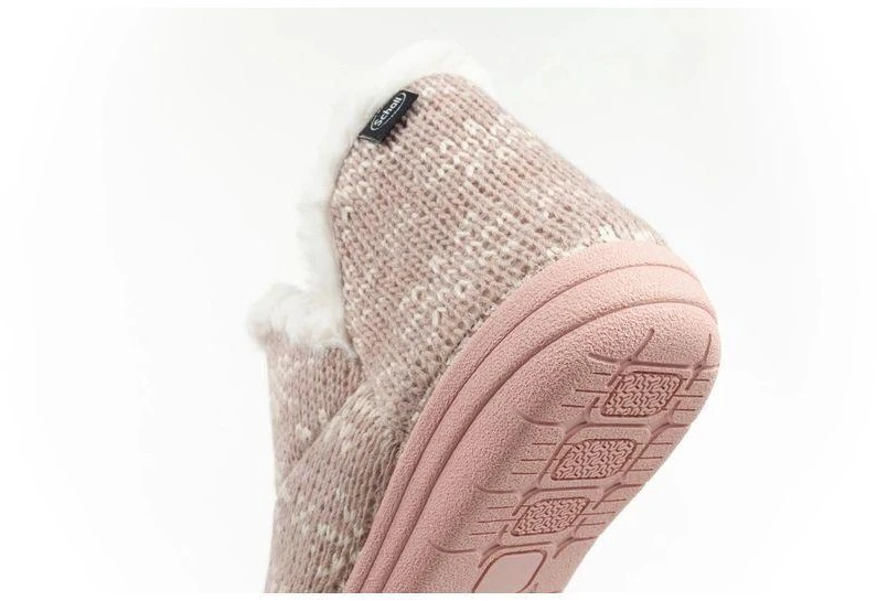 Scholl kreminės šlepetės-tapukai W F301471023